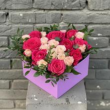 Цветочная композиция из Розы в коробке в Приволжске