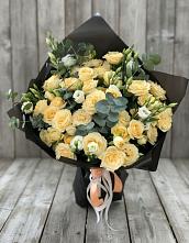 Букет цветов из:  Розы и Лизиантусы #REPLACE_PRED# Приволжске