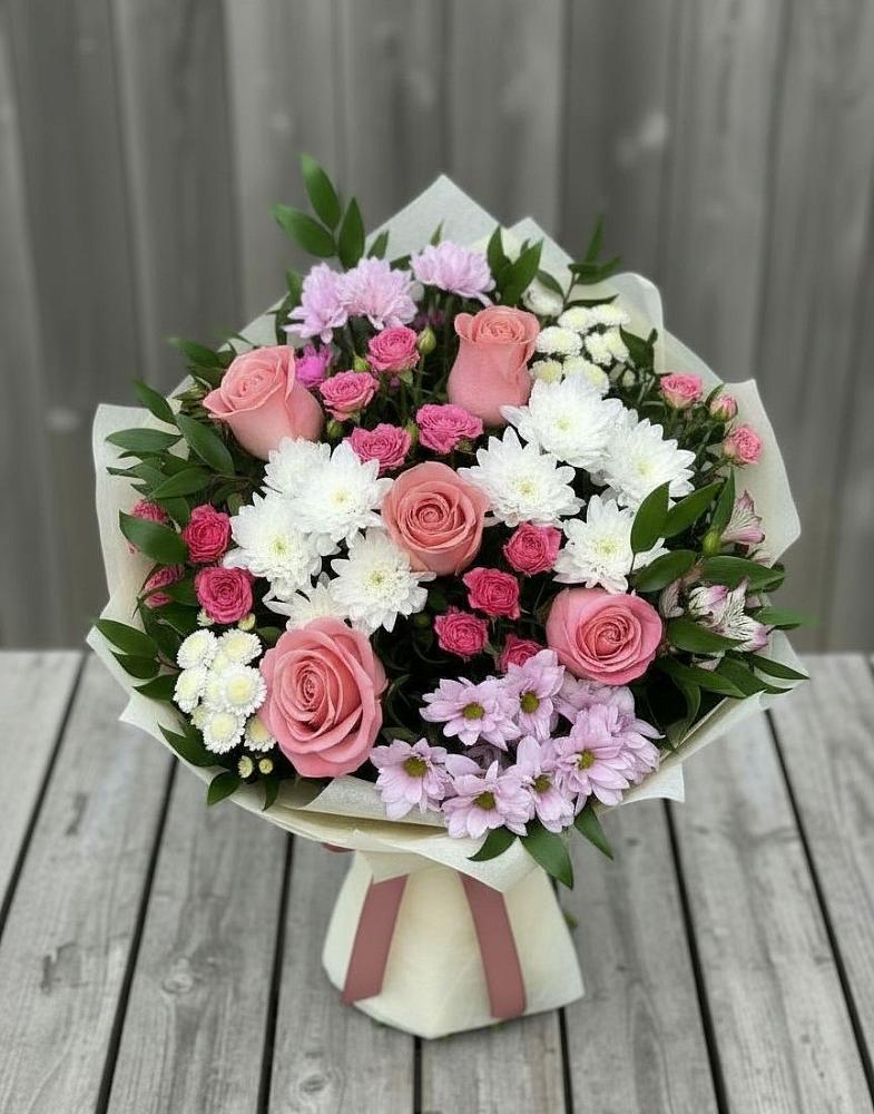 Букет цветов из: Альстромерии, Гвоздики, Розы и Хризантемы в Приволжске
