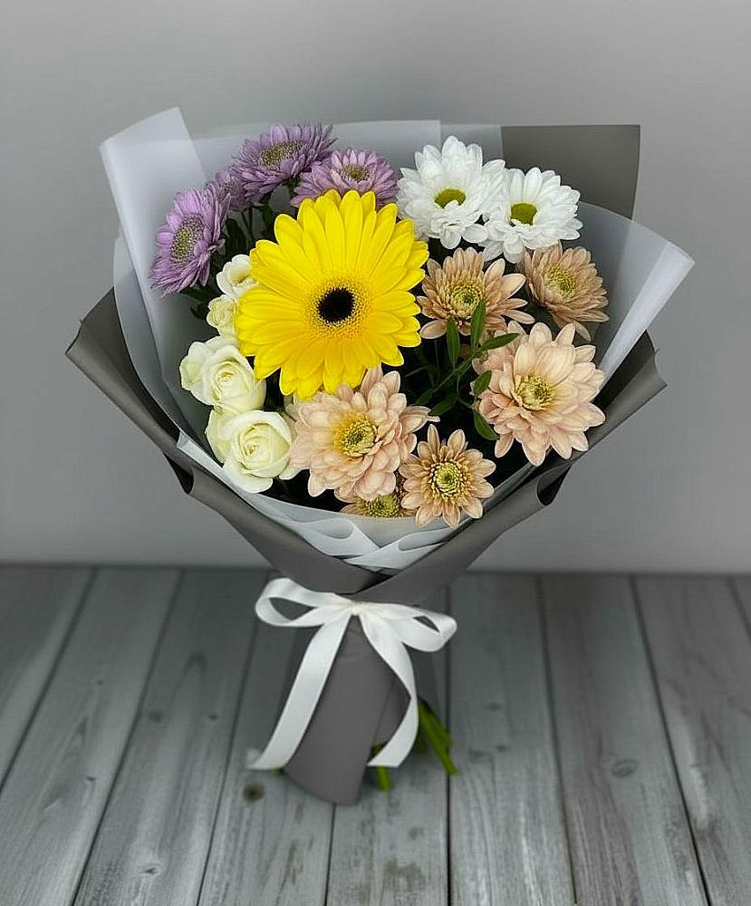 Букет цветов из: Розы, Герберы и Хризантемы в Приволжске