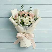 Букет цветов из:  Альстромерии в Приволжске
