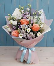 Букет цветов из:  Лизиантусы, Розы, Альстромерии и Гипсофила #REPLACE_PRED# Приволжске