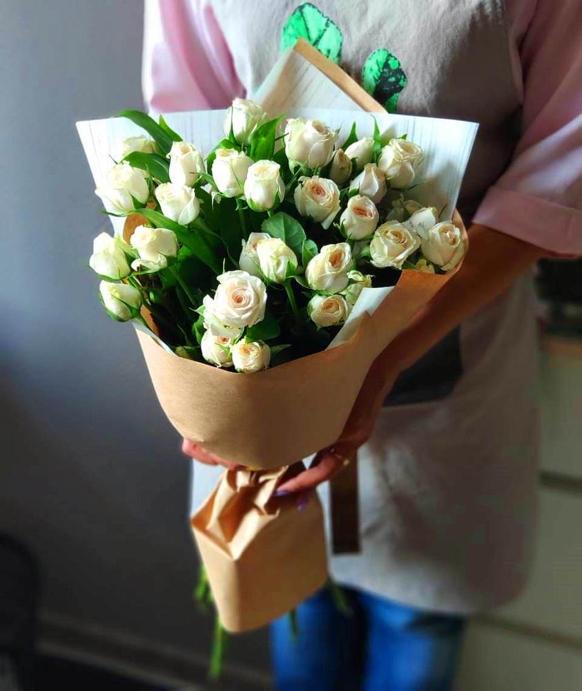 Букет цветов из: Розы в Приволжске