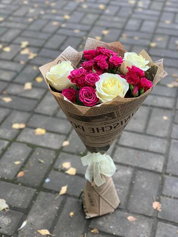 Букет цветов из: Розы в Приволжске