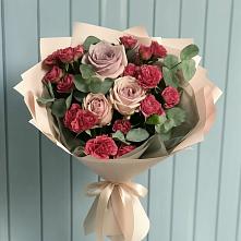 Букет цветов из:  Гвоздики и Розы в Приволжске
