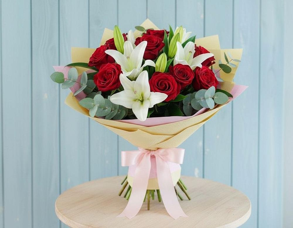 Букет цветов из: Лилии и Розы в Приволжске